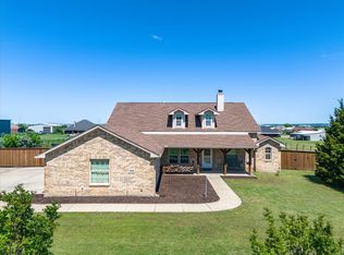 1024 Chestnut Dr, Venus, TX 76084