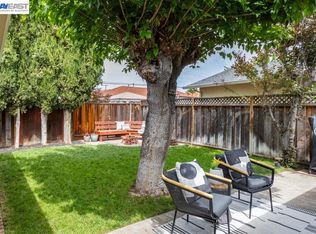 924 Lambaren Ave, Livermore, CA 94551