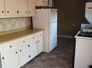 49 W Branch Ln, Troy, PA 16947