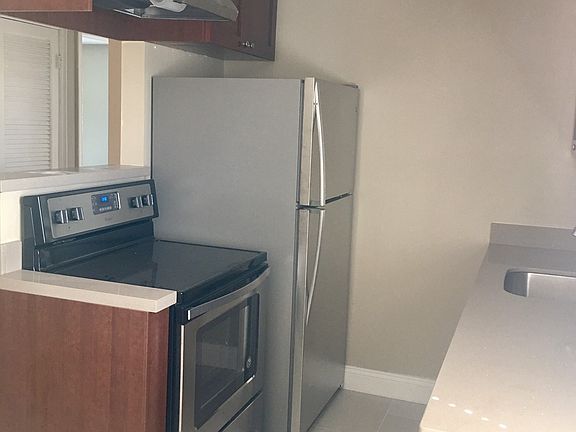 2 bedroom kitchen