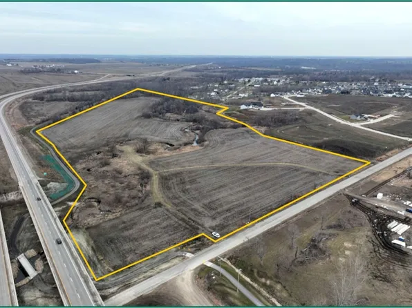 Ellis Rd, Palo, IA 52324