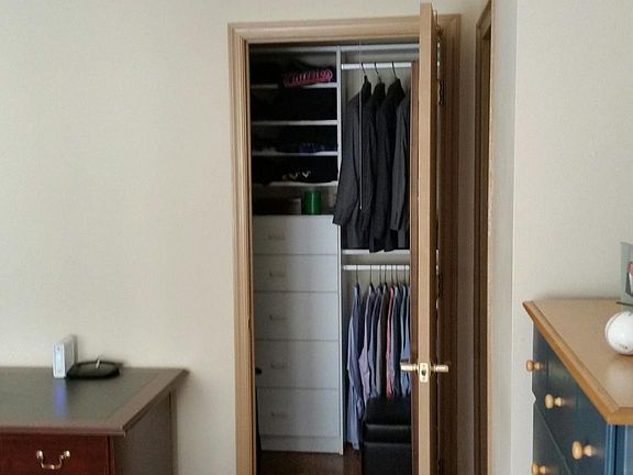 5th image of 2601 Pennsylvania Ave APT 1105