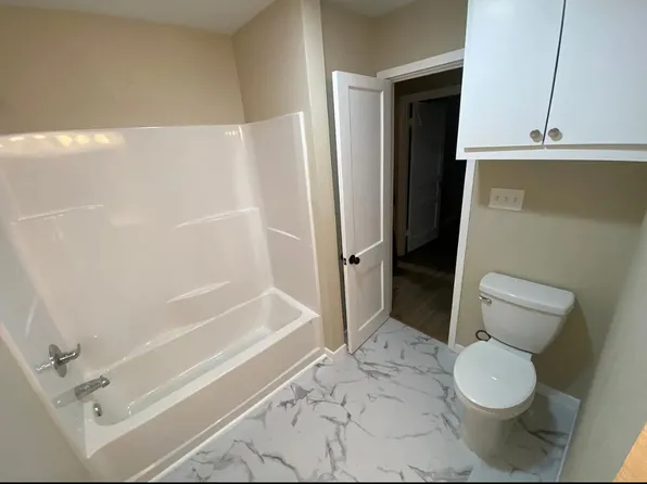 209 Wiggs Ln, Weatherford, TX 76086