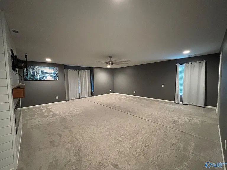 212 Oracle Cir — Photo 26