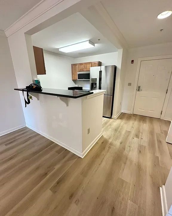 1st image of 123 Mountfort St #404
