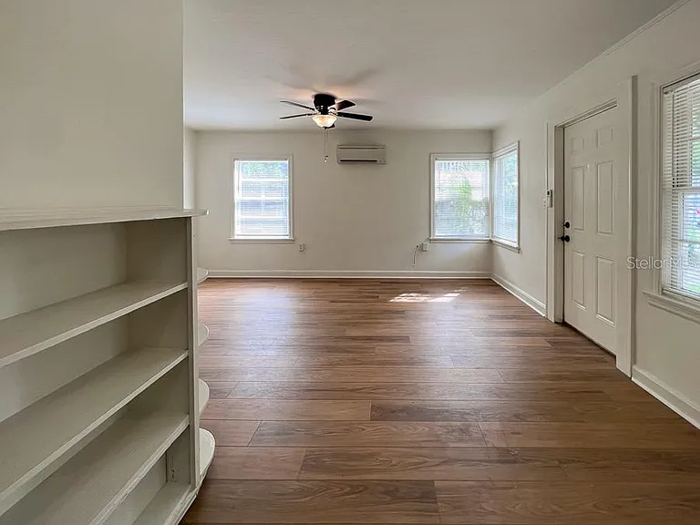 1122 NW 4th Ave — Photo 8