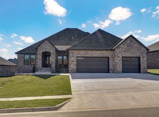 2079 N Silver Charm Avenue, Springfield, MO 65802