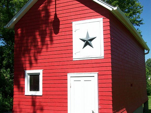 Shed - for storage or hobby