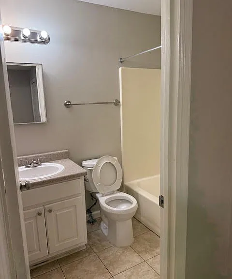 1480 Oakpoint Ct #A — Photo 7