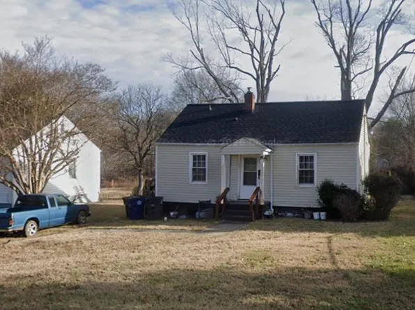 1021 Moravia St, Winston Salem, NC 27107