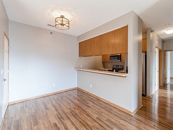 5th image of 1380 SE Florence Dr Unit 38L