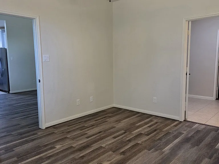 7642 Dusty Melody Ln — Photo 18