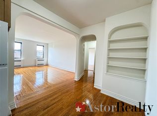 31-62 29th St #G, Astoria, NY 11106