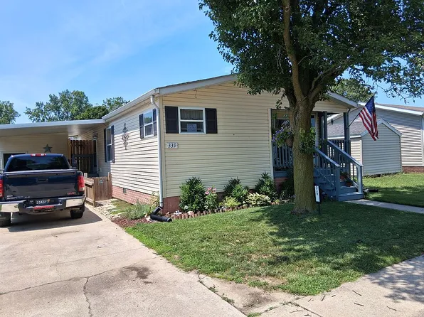 339 Cheyenne River Dr, Adrian, MI 49221