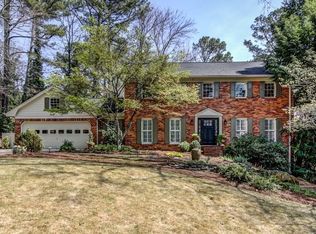 1662 Huntingford Dr, Marietta, GA 30068
