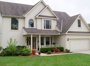 14600 Shamrock Way, Smithville, MO 64089