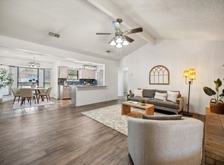 6636 Fair Meadows Dr, Watauga, TX 76148