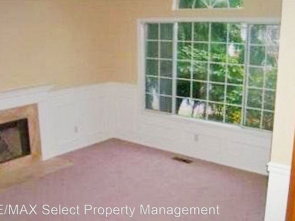 4th image of 25606 Lake Wilderness Country Club Dr SE #C