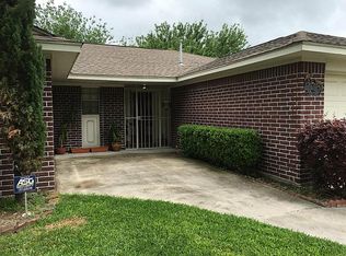 11302 Paramount Ln, Houston, TX 77067