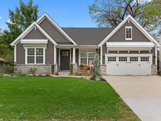 1027 N Rock Hill Rd, Saint Louis, MO 63119