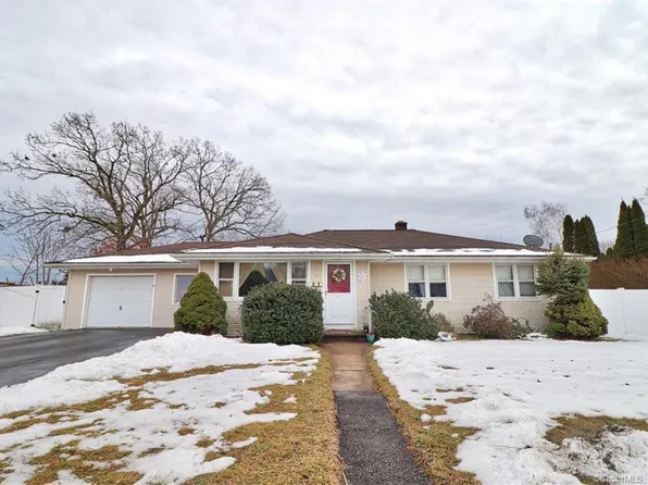 61 Anderson Avenue, Waterbury, CT 06708