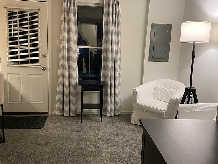 Poplar Grove Dr — Photo 16