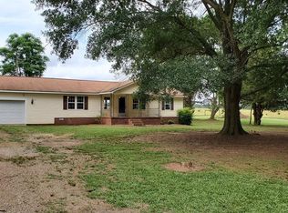 1430 Hargrove Lake Rd, Winterville, GA 30683