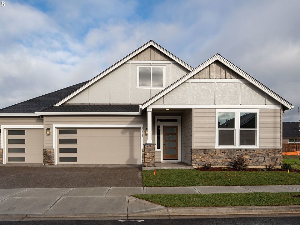 1st image of 15404 NE 15th St