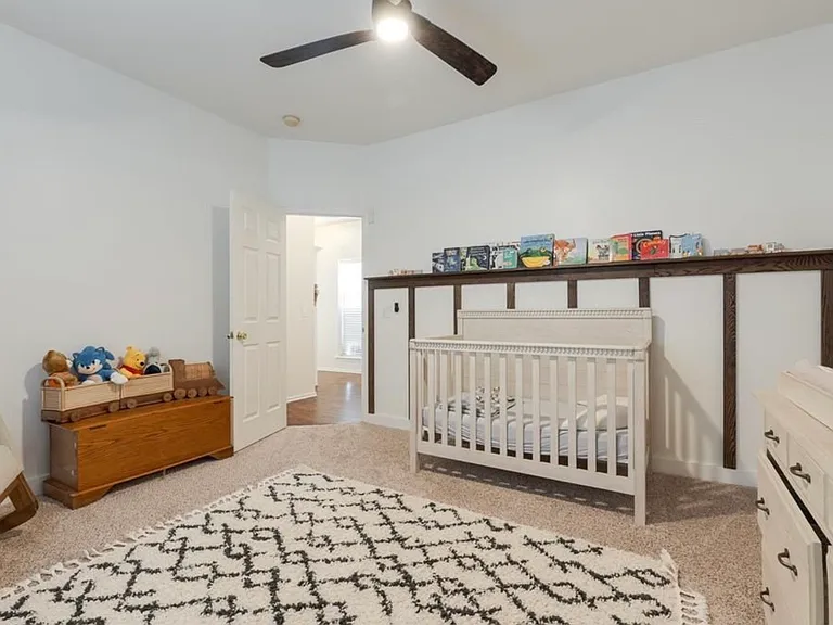 12700 Sutton Hill Rd — Photo 30