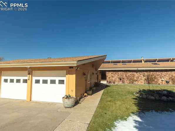 414 Chamberlin Pl, Colorado Springs, CO 80906