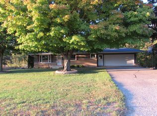 6607 Riley St, Zeeland, MI 49464