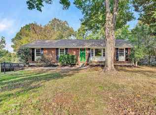 4225 Arlington Hills Dr, Roanoke, VA 24018