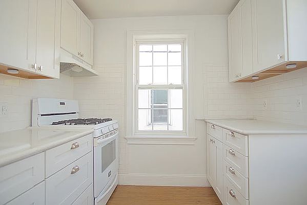 1st image of 21-11 29th Ave #5