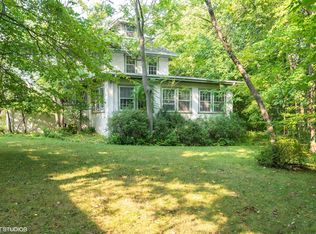 2100 Linden Ave, Highland Park, IL 60035