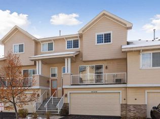 4820 Underwood Ln N UNIT B, Plymouth, MN 55442