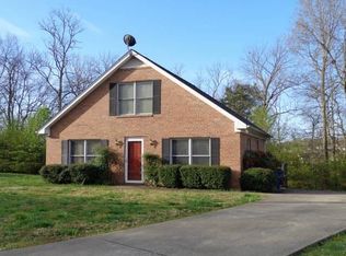 302 Keenan Ln, Shelbyville, TN 37160