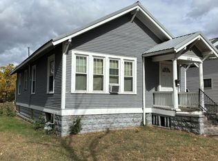 624 9th Ave S, Clinton, IA 52732