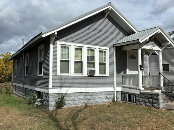 624 9th Ave S, Clinton, IA 52732