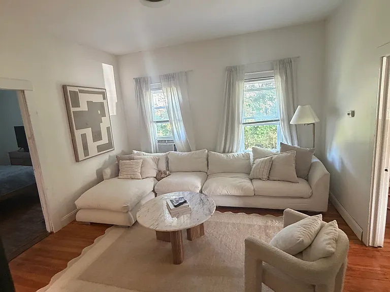44 Auburn St #1 — Photo 6