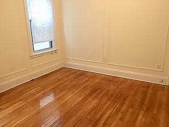 Rented by Papp Realty