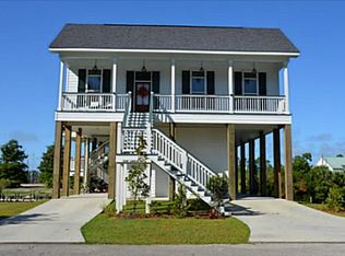 3510 Loulu Pl, Diamondhead, MS 39525