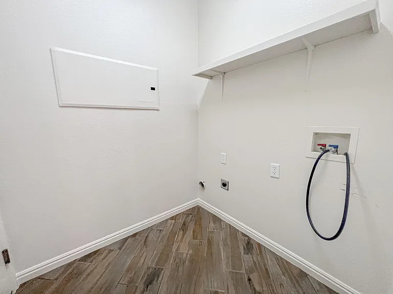 1775 N Overland Trails Dr — Photo 32