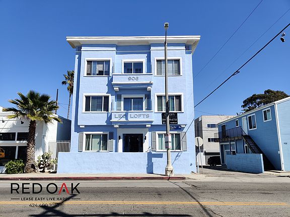 2nd image of 906 1/4 Pacific Ave #8