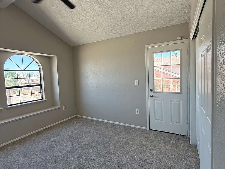 11708 Sierra Azul Dr — Photo 37