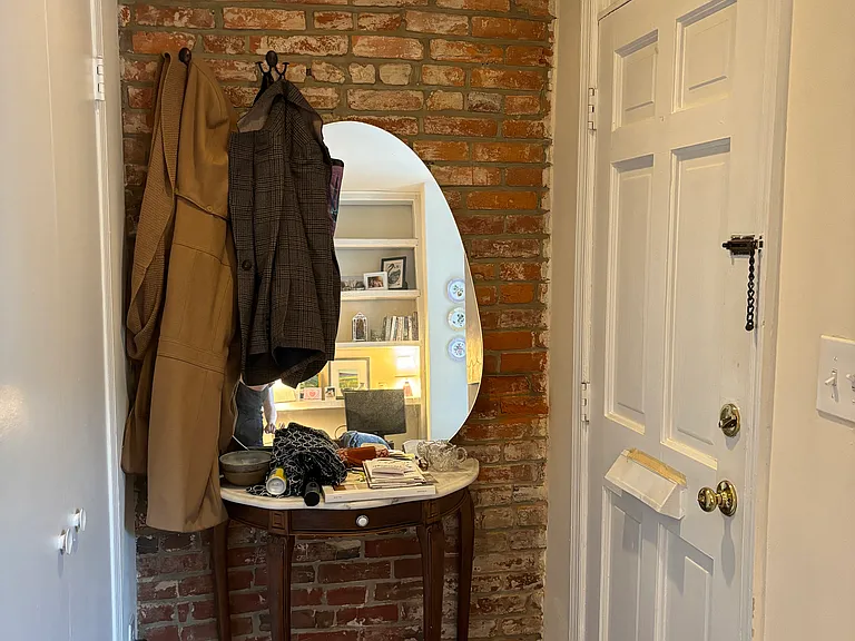 1519 Q St NW #B — Photo 4