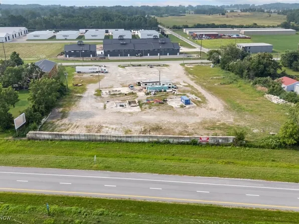 2321 E State Rd, Pt Clinton, OH 43452