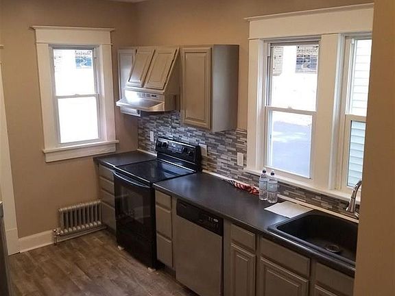 4th image of 2 Grandview Ter