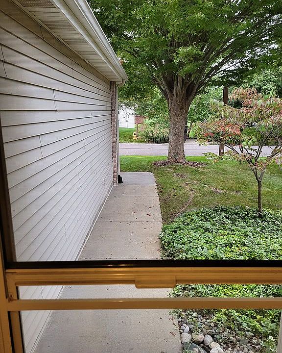 7568 Woodbridge Ln, Portage, MI 49024 Zillow