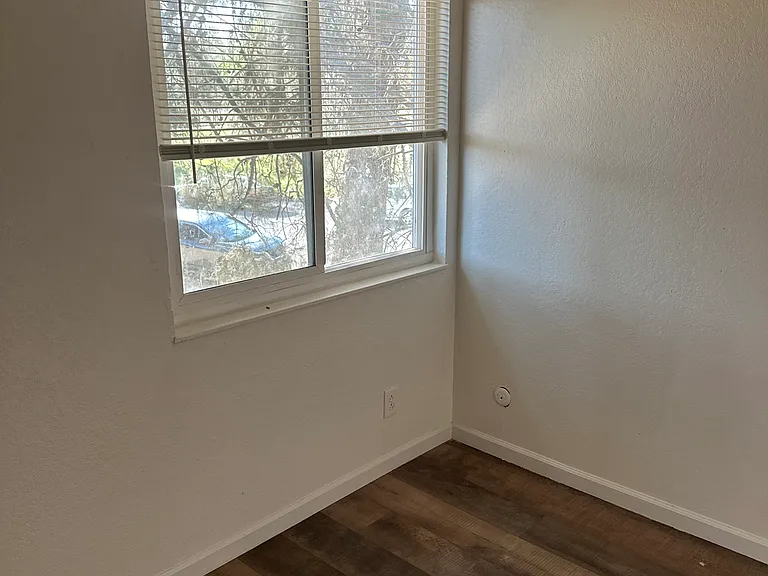 710 Northfield Dr #A — Photo 5