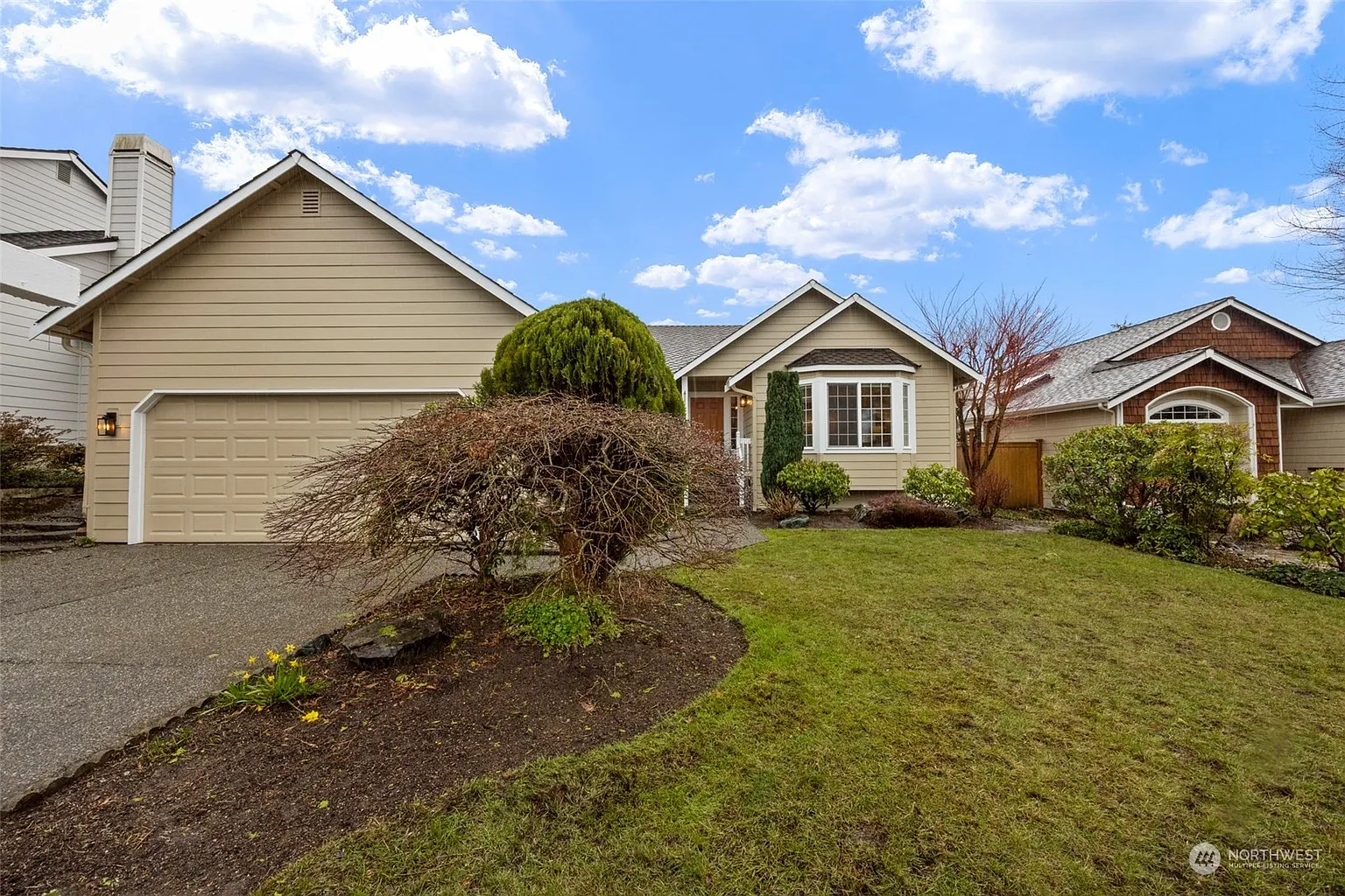 7314 W Country Club Drive photo 1